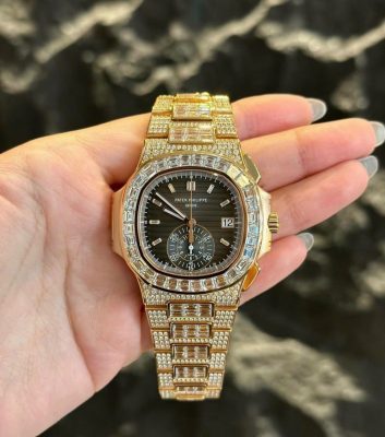 Patek Philippe Nautilus 5980/1400R-011 vàng hồng đính kim cương mặt số xám